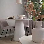 21 Stylish And Luxurious *