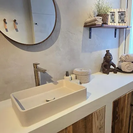 21 Stylish And Luxurious *